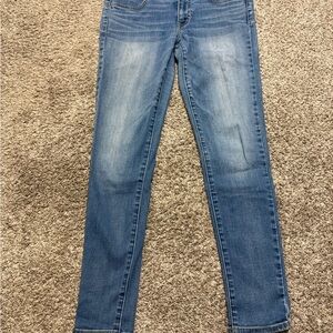 Women’s American Eagle Outfitters Skinny Jegging Jeans